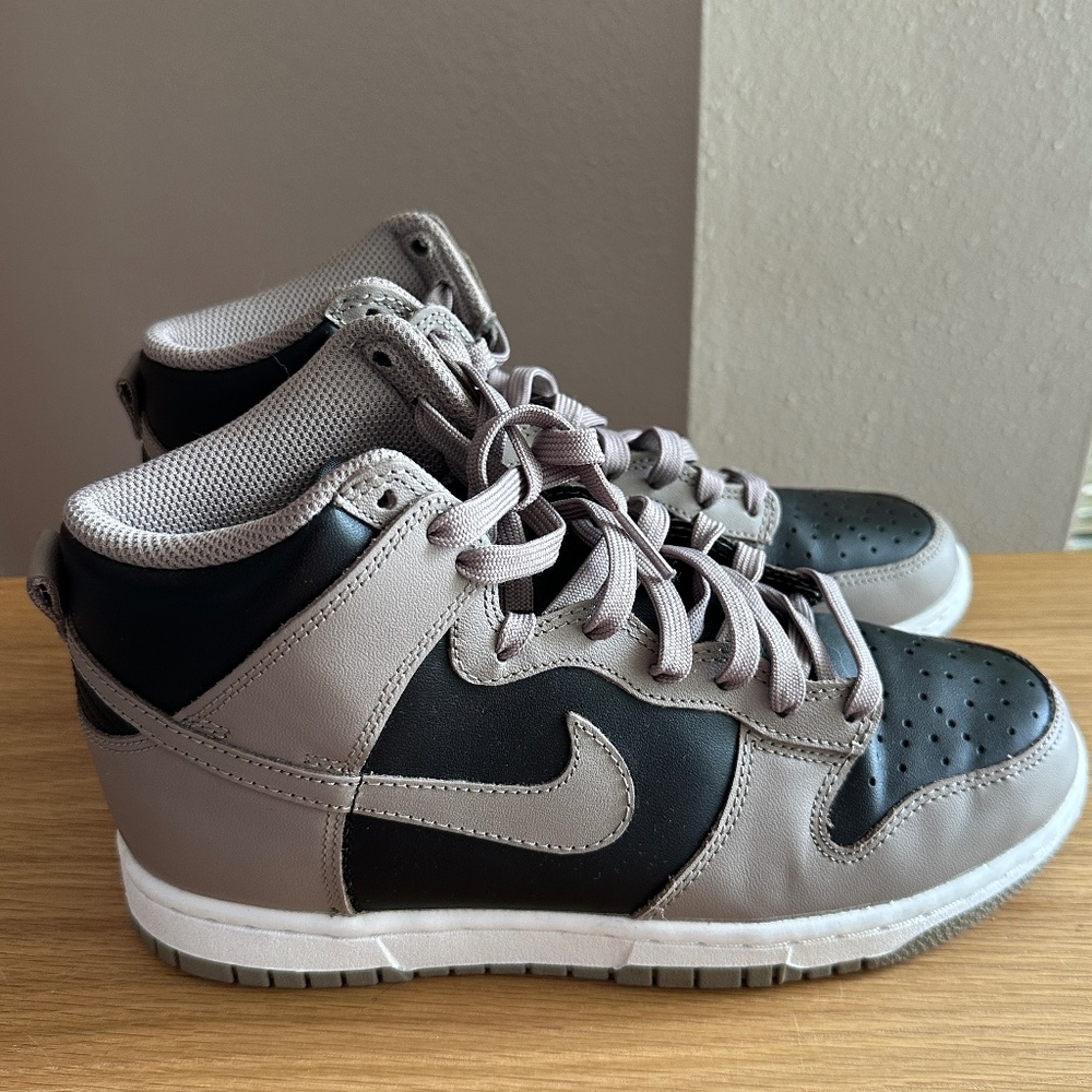 Nike Dunk High Moon Fossil